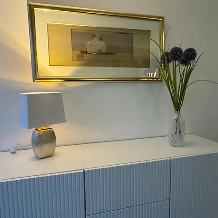 Romarin-gares Apartment *