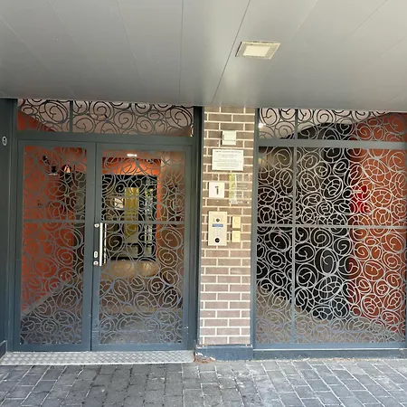 Apartment Romarin-gares *