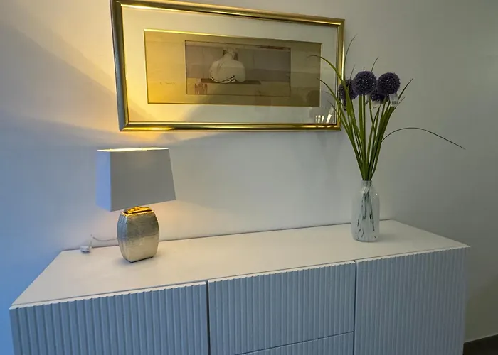 Romarin-gares Apartment *
