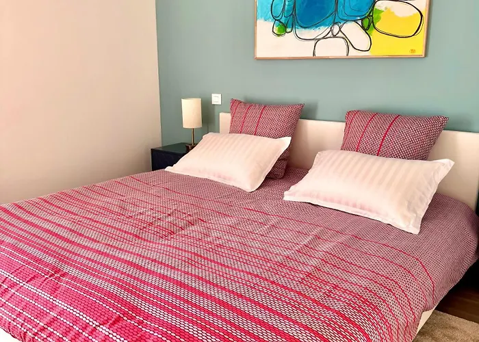 Apartment Romarin-gares *
